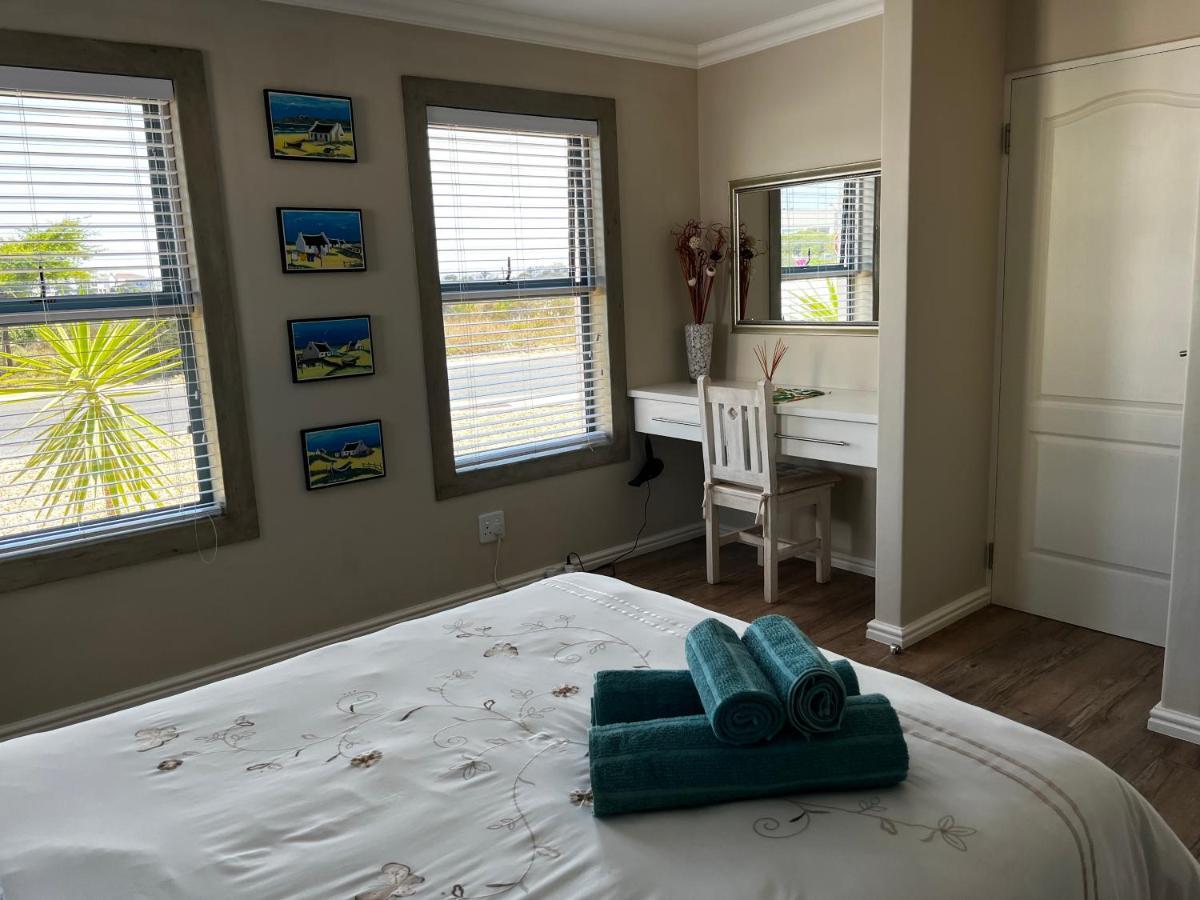 Clam Lagoon Langebaan Exterior photo